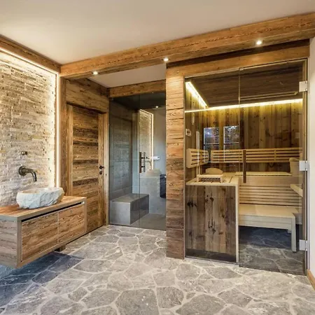 Beautiful Chalet In With, Pool & Terrace - What'app - 0034-656-619-782 - For Reservations! *